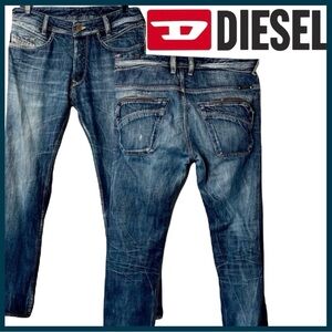 Diesel POIAK Distressed Wiskering Wash 008SS Taper Leg Jeans (30x30)